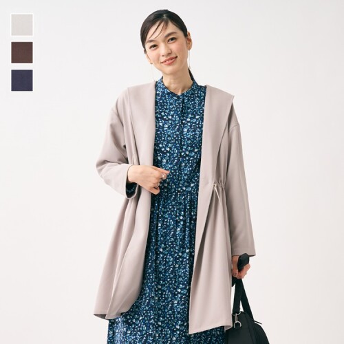季節の変わり目に活躍するライトガウンコート🧥