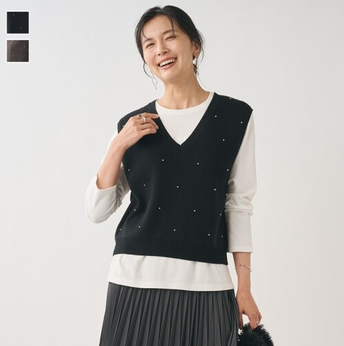 コーデにこなれ感をプラス華やぎビジューベスト🌟