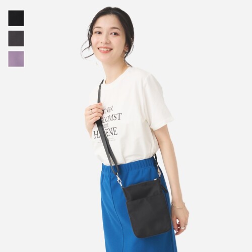 持ち歩きに便利なミニバッグ👜