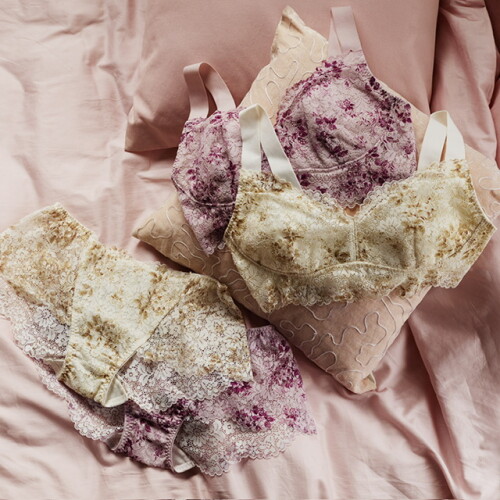 ナイトブラ期間限定価格！