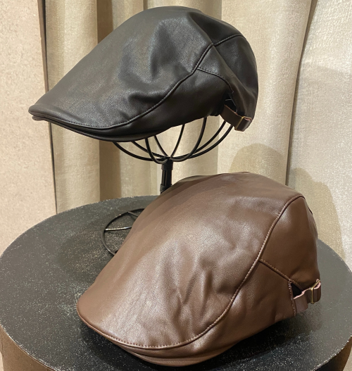 【おすすめ商品のご紹介】 フェイクレザーハンチング