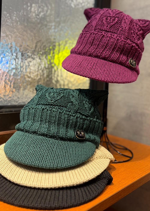 【おすすめ商品のご紹介】ANNA SUI 猫耳ニットキャスケット