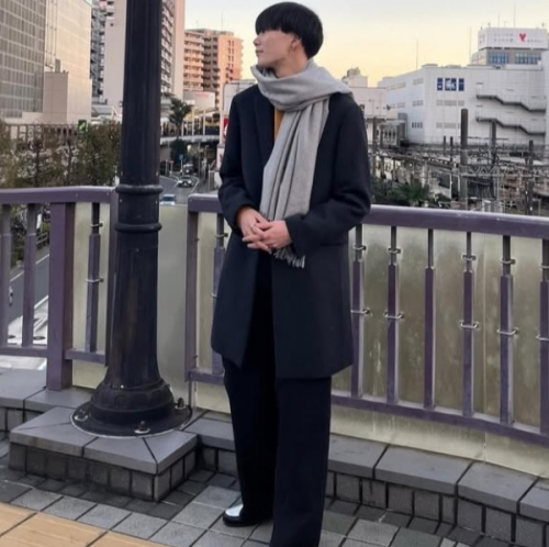 マフラーを使った大人コーデ🧣