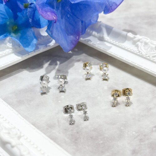 新作ピアス🌟