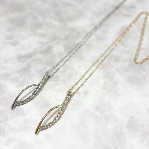 新作ロングネックレス💎
