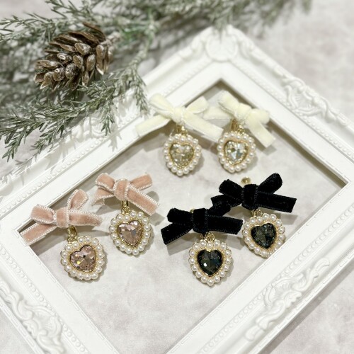 新作イヤリング🎀