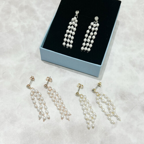 新作ピアス