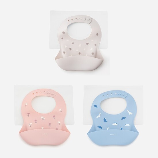 抗菌シリコンビブ ポーチ付に新色登場✨