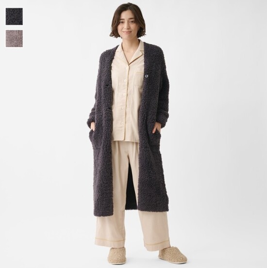 ふわっと軽やかな着心地、チクチクしにくいあたたかなロングカーディガン🌟