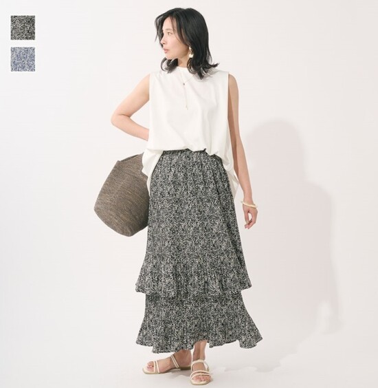 🆕トレンドの小花柄で華やぐ大人楽ちんスカート✨