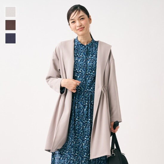季節の変わり目に活躍するライトガウンコート🧥