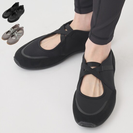 アクティブに履ける❢フラットなバレエスニーカー👟