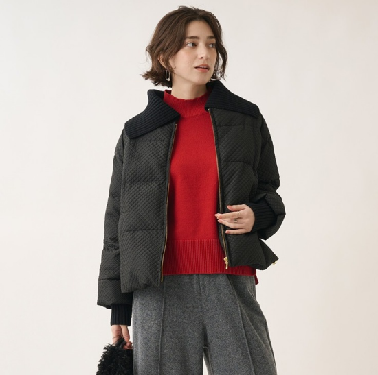 凹凸のある生地で上品な印象の中綿ブルゾン🌟