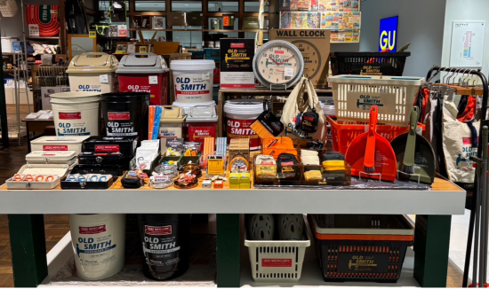 ｢MERCURY｣とのコラボ雑貨販売中🔨🧰