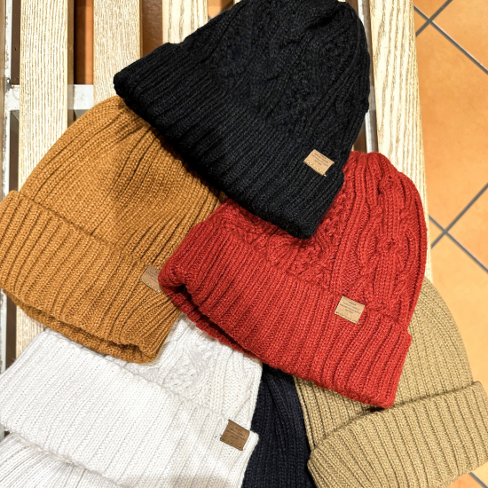 【おすすめ商品のご紹介】 裏ボアあったかニット帽