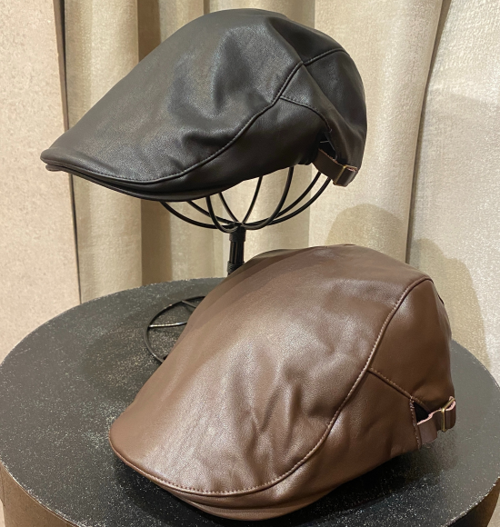 【おすすめ商品のご紹介】 フェイクレザーハンチング