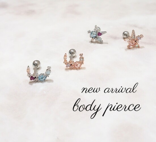 キラキラボディピアス✨️