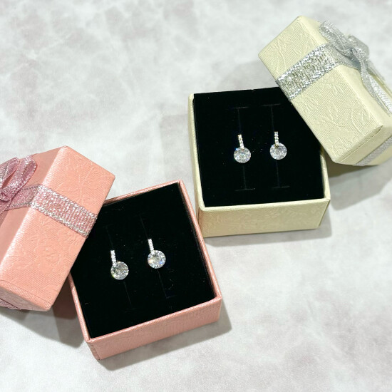 新作ピアス