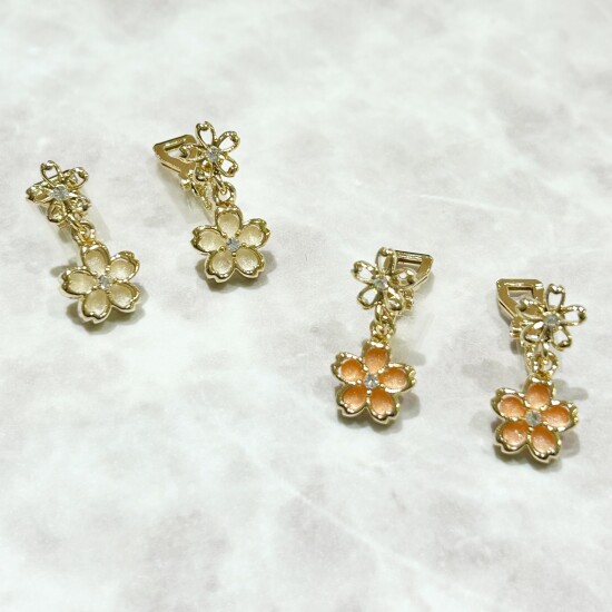 新作イヤリング🌸