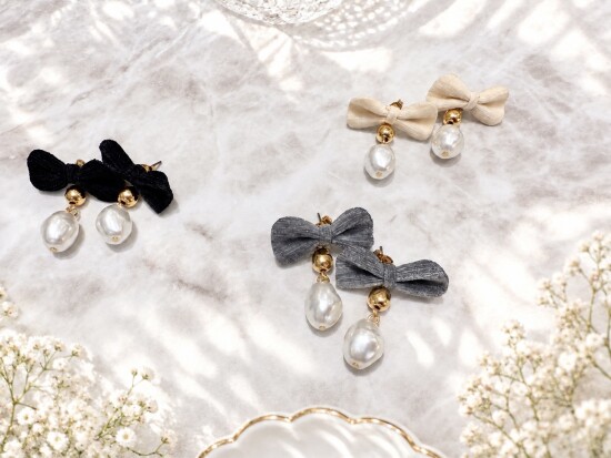 ୨୧ リボン×パールピアス ୨୧